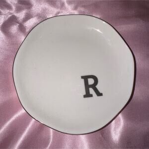 Anthropologie 'R' Monogram Jewelry Trinket Dish - Gold Trim Ceramic Catch-All⁠